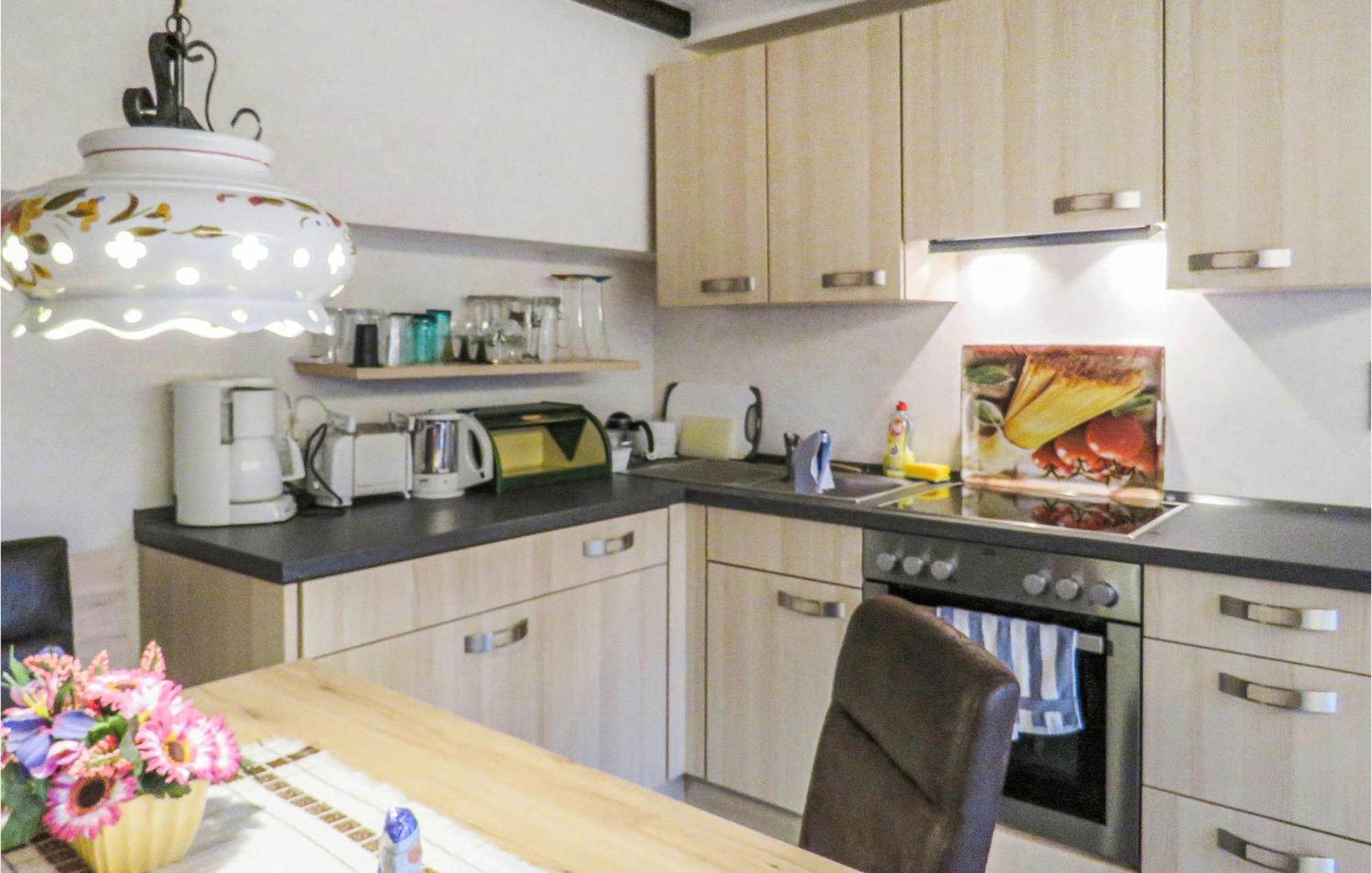Amazing Apartment In Hinterweidenthal With Wifi ภายนอก รูปภาพ